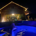 Weinberg Der Sinne - Mit Swim Und Hottub シャレー *